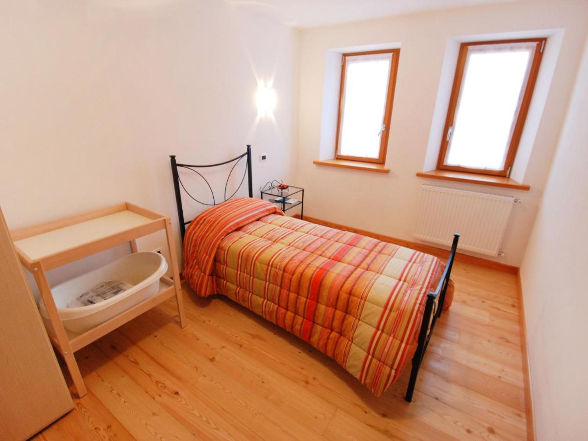 Holiday Home Albergo Diffuso - Cjasa Marisa By Interhome Барчис Екстериор снимка