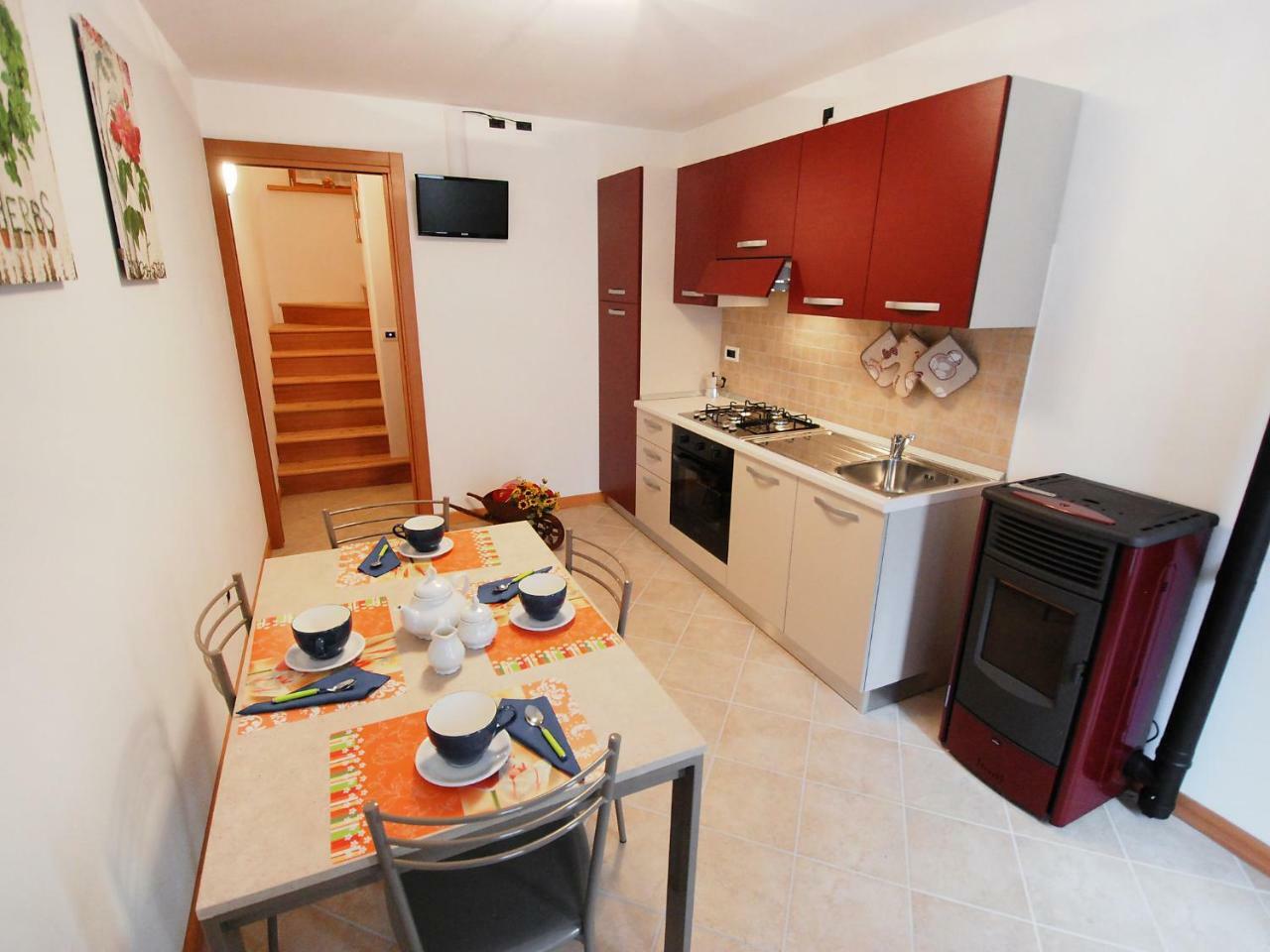 Holiday Home Albergo Diffuso - Cjasa Marisa By Interhome Барчис Екстериор снимка